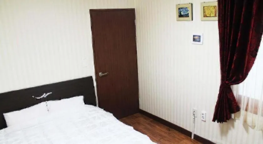 Aji Hostel Τζέτζου