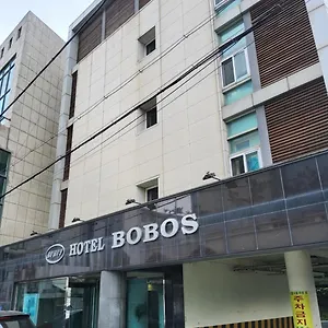 Bobos 호텔